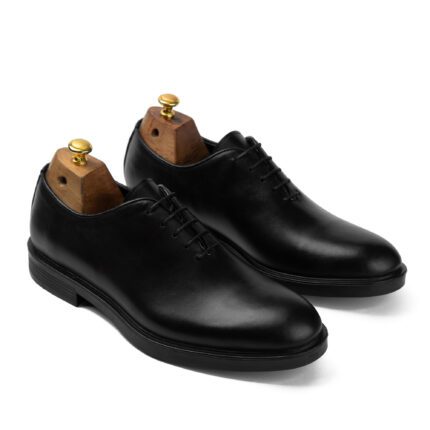 Marka Shoe Oxford Whole Cut Shoes shiny Black