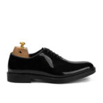 Oxford Whole Cut Shoes – shiny Black